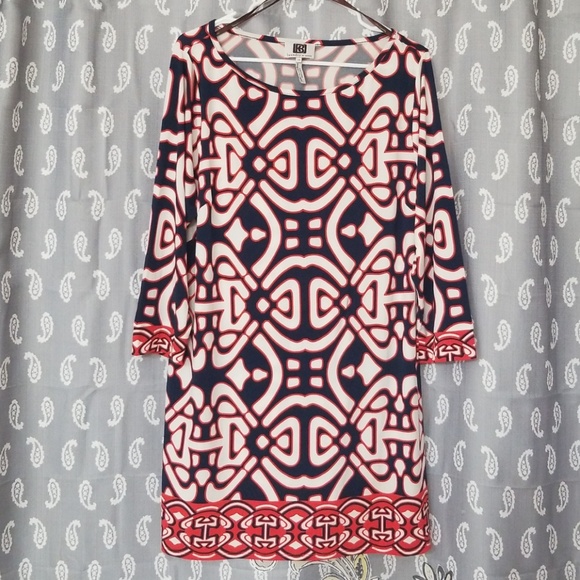 Dress - Picture 1 of 4